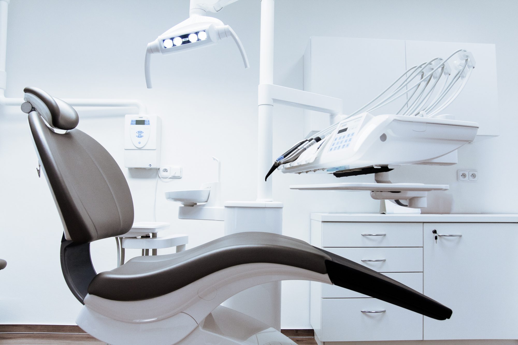 dentist-equipment-shirepf